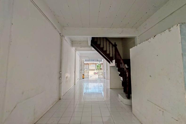 ขาย/เช่า ทาวน์โฮม เนื้อที่ 16 ตร.ว. หมู่บ้านฉัตรณรงค์วิลล่า 5, ใกล้ตลาดชัชวาล ถนนลำลูกกา(คลอง7) ตำบลบึงคำพร้อย อำเภอลำลูกกา ปทุมธานี 5