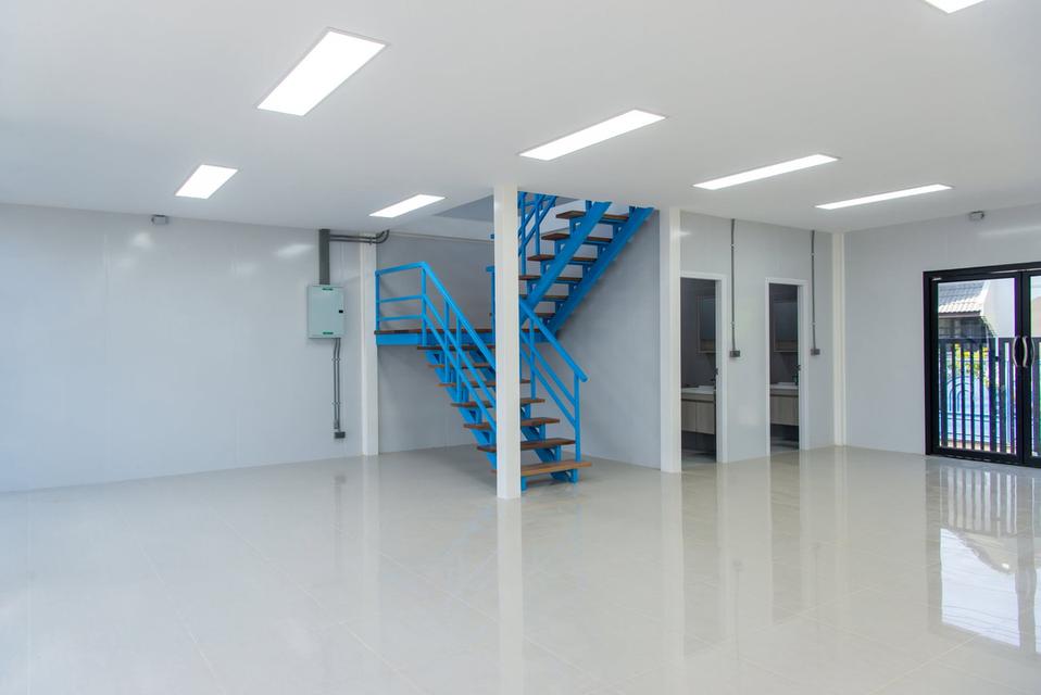 Office + Warehouse ทำเลสุขุมวิท 101 19