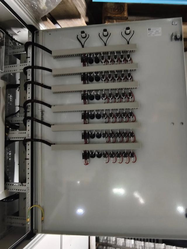 ขายตู้ควบคุมมอเตอร์ไฟฟ้า(Control Motor 3 เฟส) Start เครื่อง AHU รูปที่ 2
