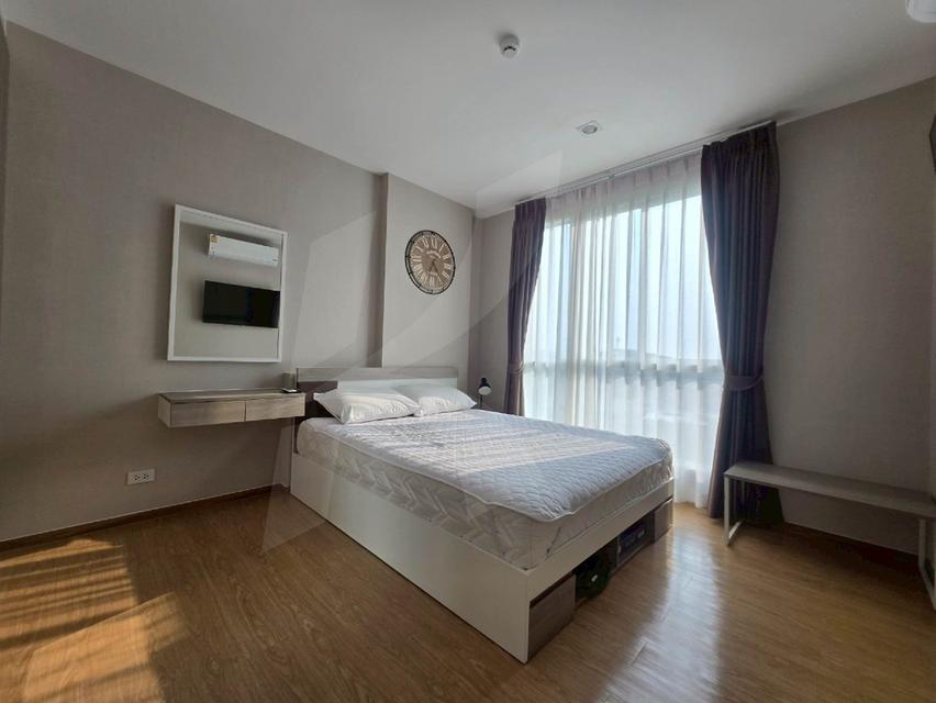 🏢✨ ให้เช่าคอนโดมิเนียม เฟอร์ครบ พร้อมอยู่ มีคลับเฮ้าส์ สระว่ายน้ำ และระบบรักษาความปลอดภัย 24 ชม. 12