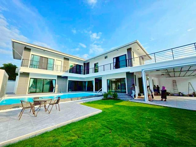 พระประภานิมิตร 5-11 ตลาดหนองปรือ 700 ม.Pool Villa บ้านหรู 5 นอน 6 น้ำ 130ตร.ว. 450ตร.ม. เฟอร์ ใกล้ถนนสุขุมวิท พัทยา 5