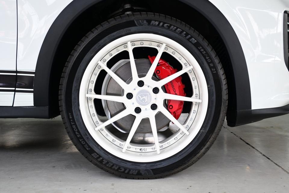 รหัสรถ JRS4701 𝗣𝗼𝗿𝘀𝗰𝗵𝗲 𝗖𝗮𝘆𝗲𝗻𝗻𝗲 𝗦 𝗛𝘆𝗯𝗿𝗶𝗱 Facelift ปี 2013 รูปที่ 8