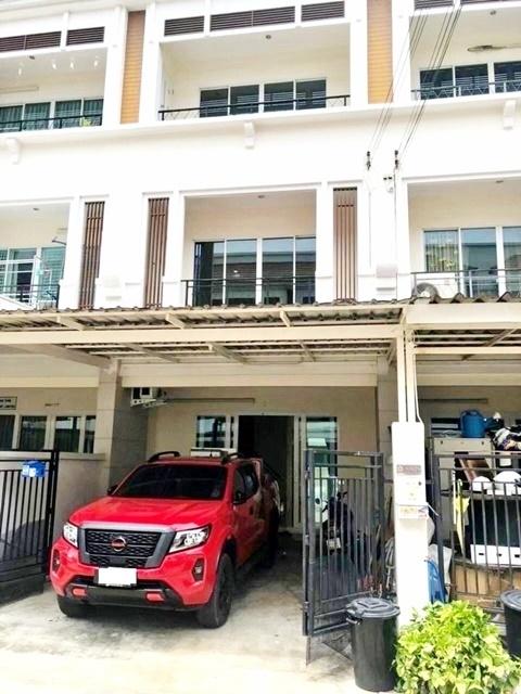 วงศ์สว่าง รัชดา 25ตรว. พระราม5 นครอินทร์ MRTแยกติวานนท์ ให้เช่าทาวน์โฮม 3 ชั้น รักสัตว์ 185ตรม. 3นอน รพ.เลอลักษณ์