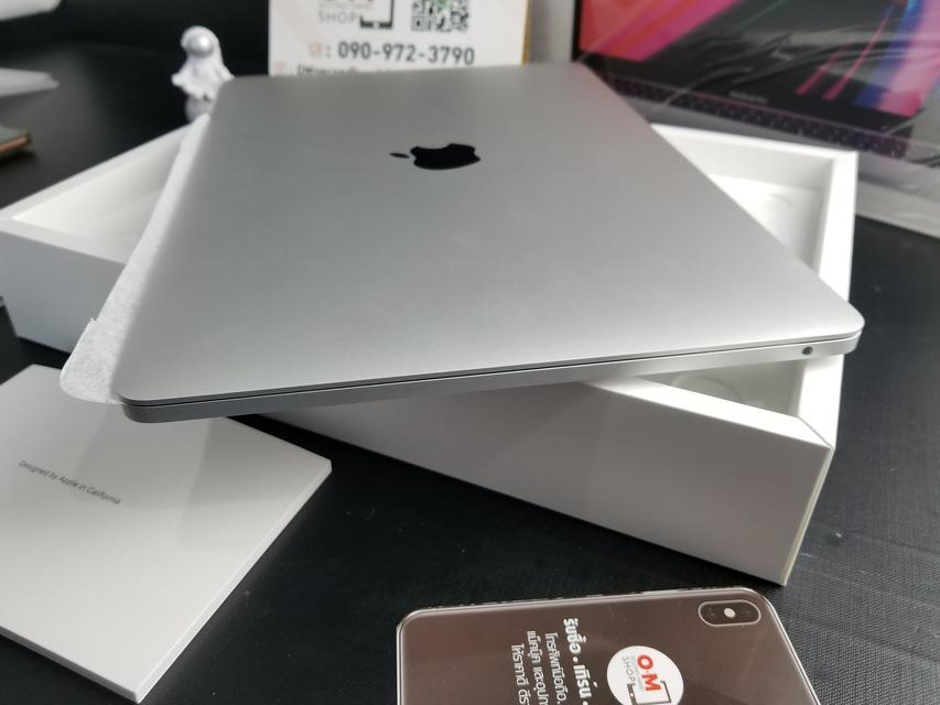 MacBook pro (2020) 13' Apple M1 8GB SSD 256GB Space Gray ศูนย์ไทย ประกันยังไม่เดิน ใหม่มือ1 เพียง 37,900 บาท  1