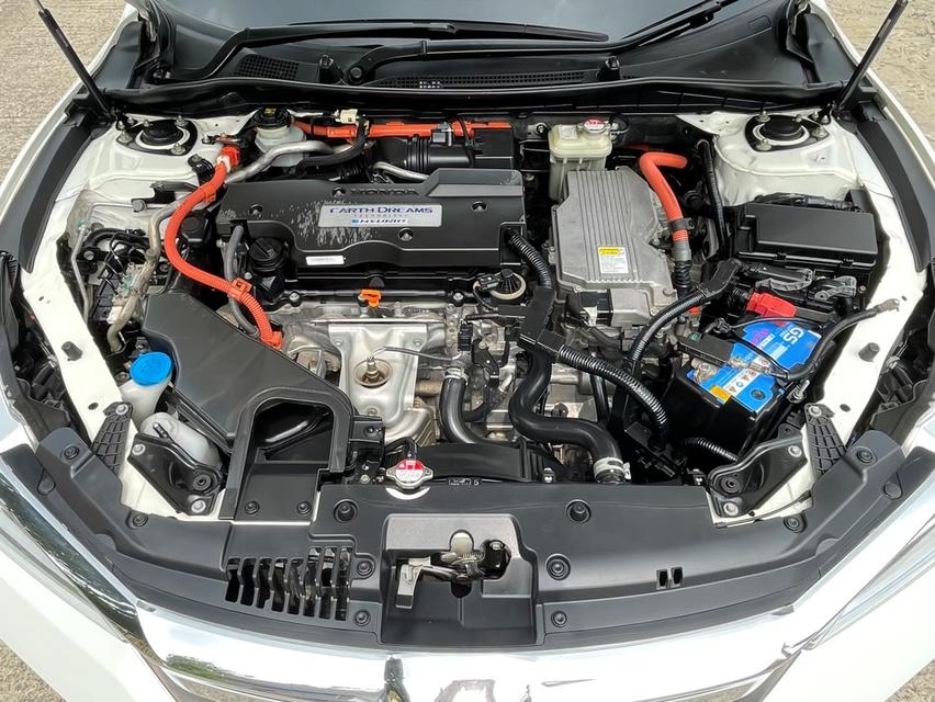 ขาย Honda Accord 2.0 Hybrid ปี16 15
