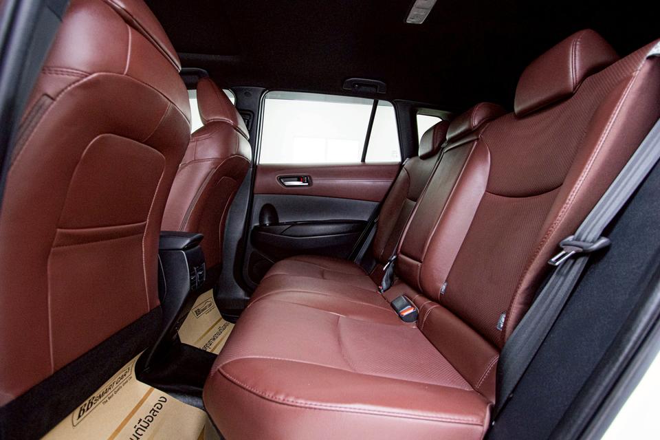รหัสรถ 5B510 COROLLA CROSS 1.8 HYBRID PREMIUM SAFETY SUNROOF 9