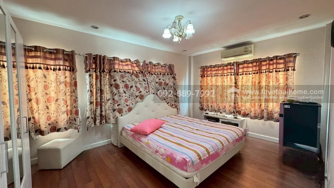 ขายบ้านเดี่ยว 2 ชั้น หมู่บ้านเดอะแกรนด์ พระราม2 โซนอินฟิเนีย ถนนพระราม2 พื้นที่ 76.4 ตรว. ใกล้เซ็นทรัลมหาชัย บ้านหลังมุม ราคาถูก 6