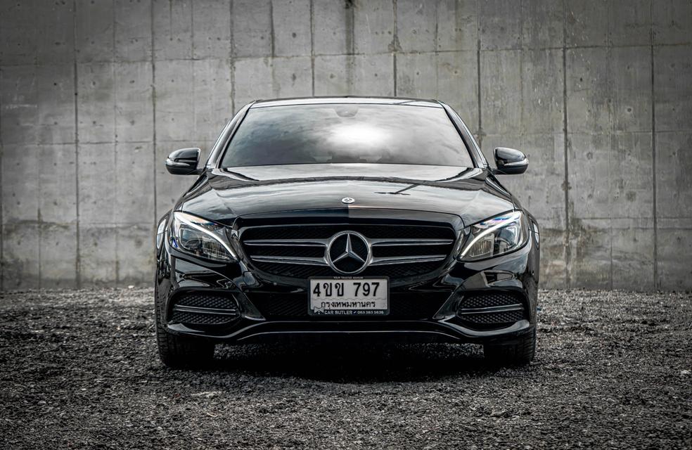 Mercedes-Benz C200 Avantgarde (W205) ปี 2016