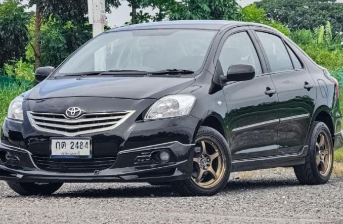 Toyota Vios สีดำ