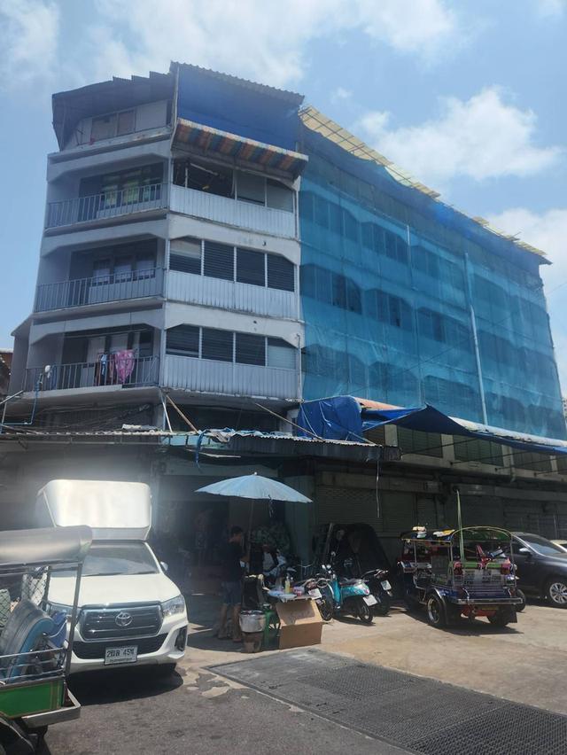 อาคารพานิชย์ถนนทรงวาด 5