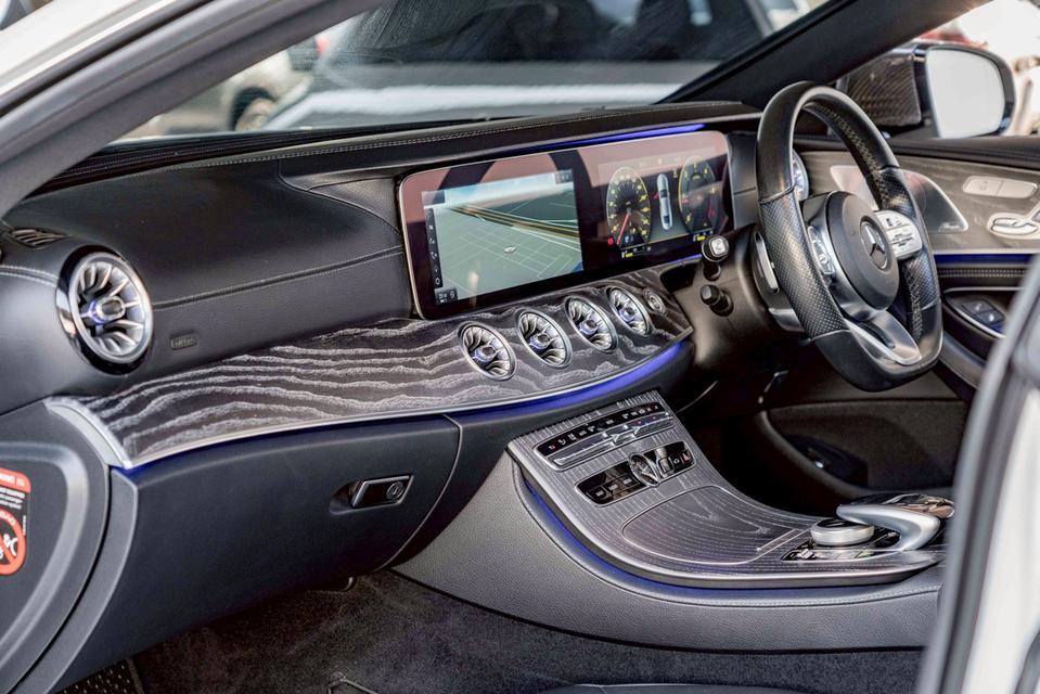 รหัสรถ NP942 รุ่นรถ : BENZ CLS300d AMG PREMIUMปีรถ : 2018 รูปที่ 13