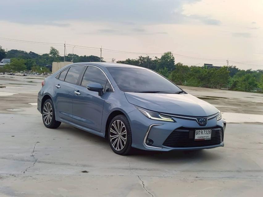 TOYOTA  ALTIS  Sedan 4dr Hybrid High E-CVT 7sp FWD 1.8สีเทา  Y2019  11
