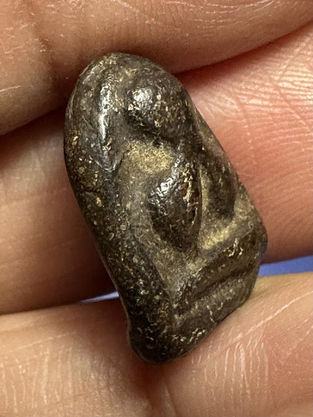 พระปิดตาผงคลุกรักล.ป.ศุข 11