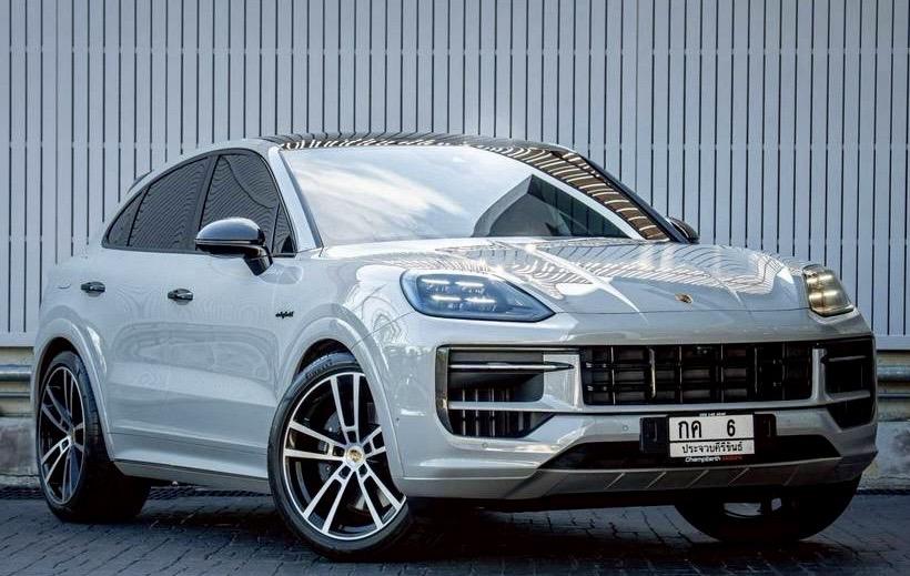 Porsche Cayenne E-Hybrid Coupe