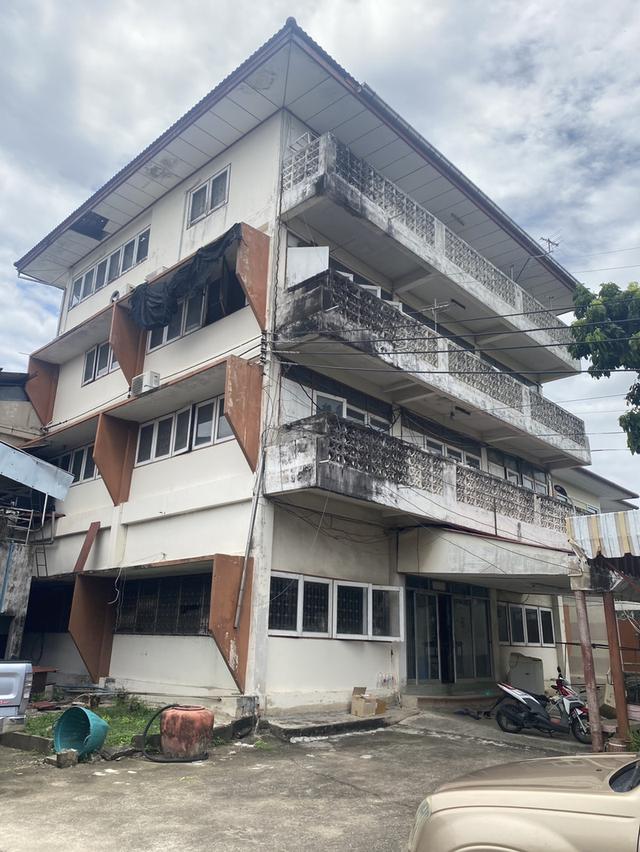 ขายที่ดิน อาคาร และโรงงาน พร้อมใบอนุญาติโรงงาน 1 ไร่ 3 งาน 98 ตรว แถวบางแค กทม ไม่รวมเครื่องจักร 2