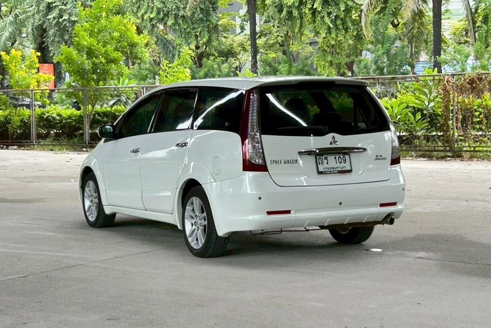Mitsubishi Space  Wagon 2.4 GLS AT ปี 2011 7