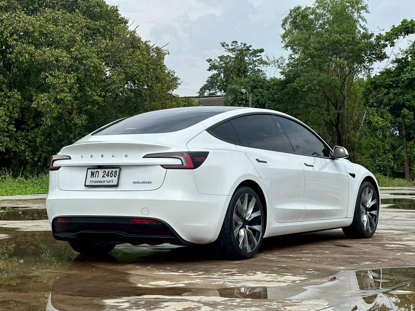 Tesla Model 3 Highland Long Range 2024 8