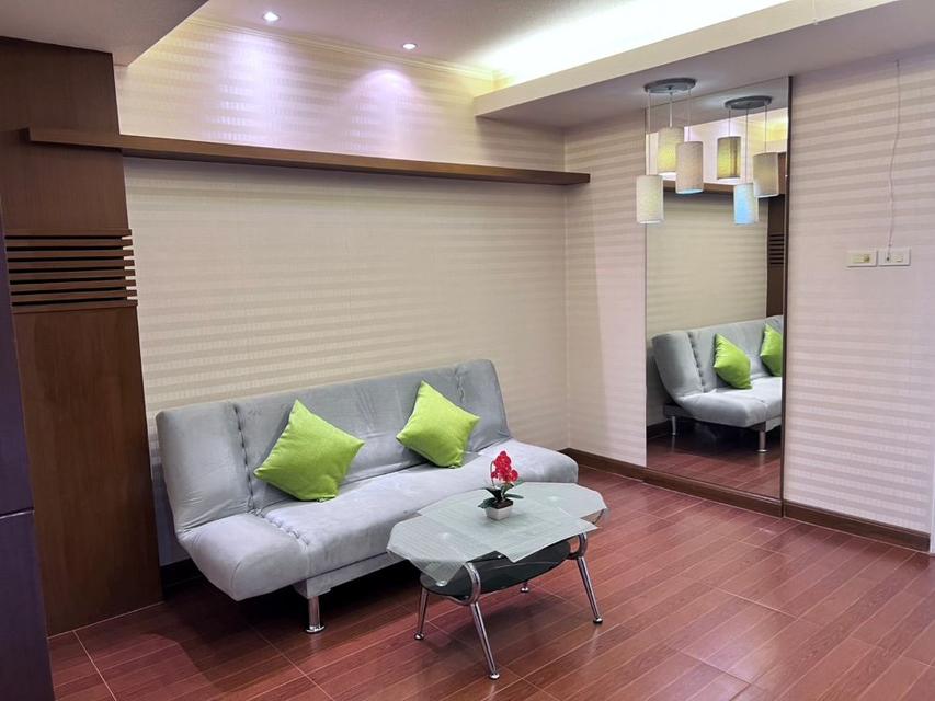 ขายคอนโด Lumpini Ville ศูนย์วัฒนธรรม ชั้น 6 เฟอร์ฯครบ พร้อมเข้าอยู่ ทำเลดี ใกล้ MRT ห้วยขวาง 6