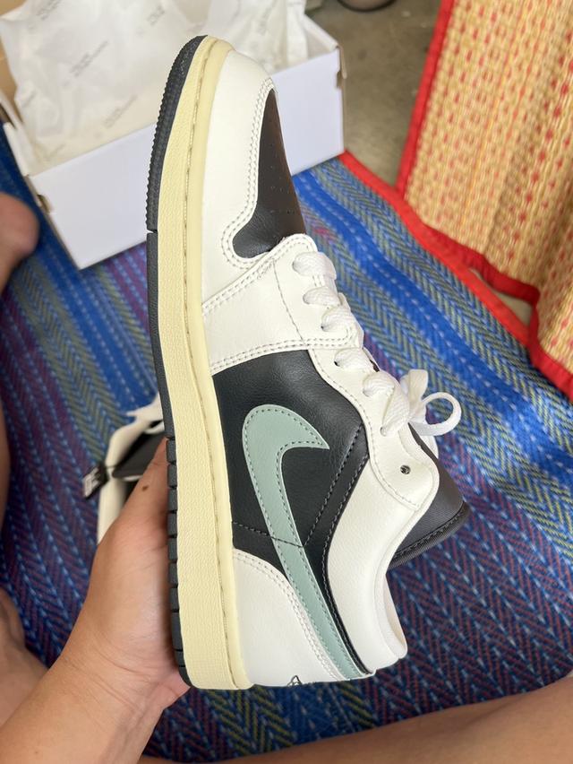 รองเท้า nike  jodan 1 รูปที่ 3