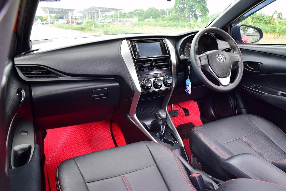 ขับดีมาก ฟรีดาวน์ TOYOTA YARIS 1.2J เกียร์ออโต้ เบาะหนังจอ ทัสกรีน ABS USB AIRBAG รีโมท กล้องถอยหลังครบ ประหยัดน้ำมันพร้อมเดินทางไกล โทร0957401229 รูปที่ 11