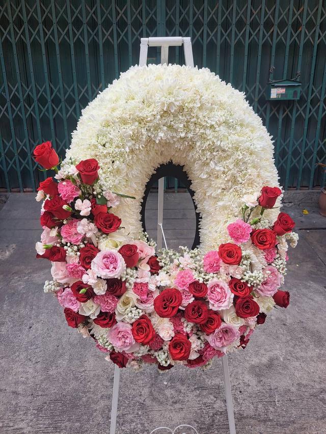 พวงหรีดกระดานไว้อาลัยครั้งสุดท้าย ส่งวัดธาตุทอง