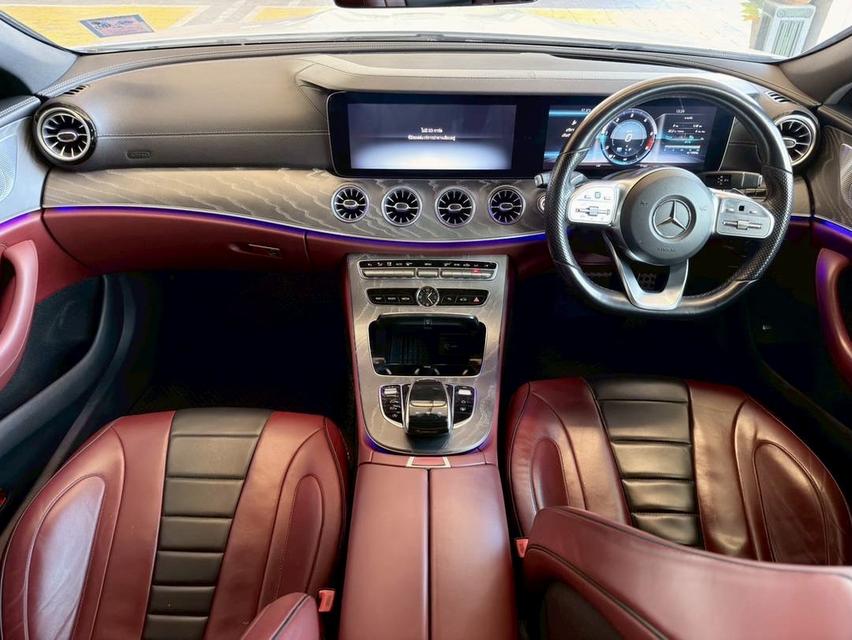 Mercedes-Benz CLS300d AMG Premium รูปที่ 3