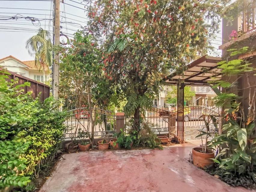 ขายบ้านแฝดมือสองนนทบุรี โครงการ ชวนชื่น ปิ่นเกล้า-วงแหวน (Chuanchuen Pinklao-Wongwaen) ใกล้รถไฟฟ้าสายสีม่วงสถานีตลาดบางใหญ่ 2