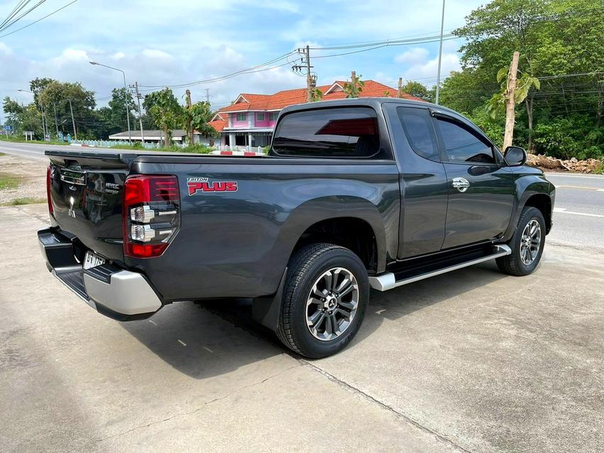 Mitsubishi Triton Plus 2.4 M/T ท๊อป ปี62 (2019)