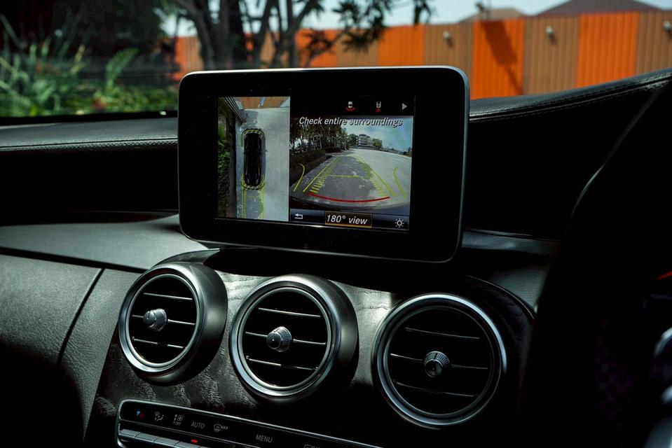 Mercedes-Benz C250 2.0 Coupe AMG Dynamic W205 AT 2017 รูปที่ 19