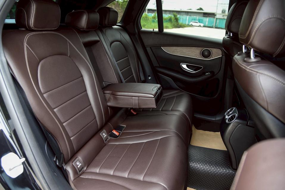 รหัสรถ CBL3577 Mercedes-Benz GLC250d 2.1 4MATIC [w253] AT 2016 12