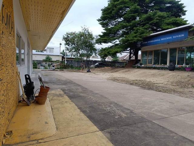 ให้เช่าที่ดินเปล่า พร้อมอาคาร 200 ตรว. โยธินพัฒนา 3 เลียบทางด่วนรามอินทรา เหมาะกับ Studio, โฮมออฟฟิศ, ที่เก็บสินค้า และอ 6
