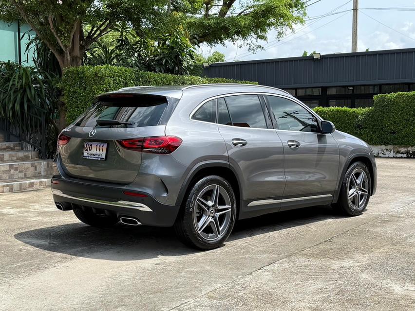 2024 BENZ GLA 200 AMG รถมือเดียวออกป้ายแดง เลขไมล์ 16,000 กม สภาพป้ายแดง รถไม่เคยมีอุบัติเหตุครับ 9