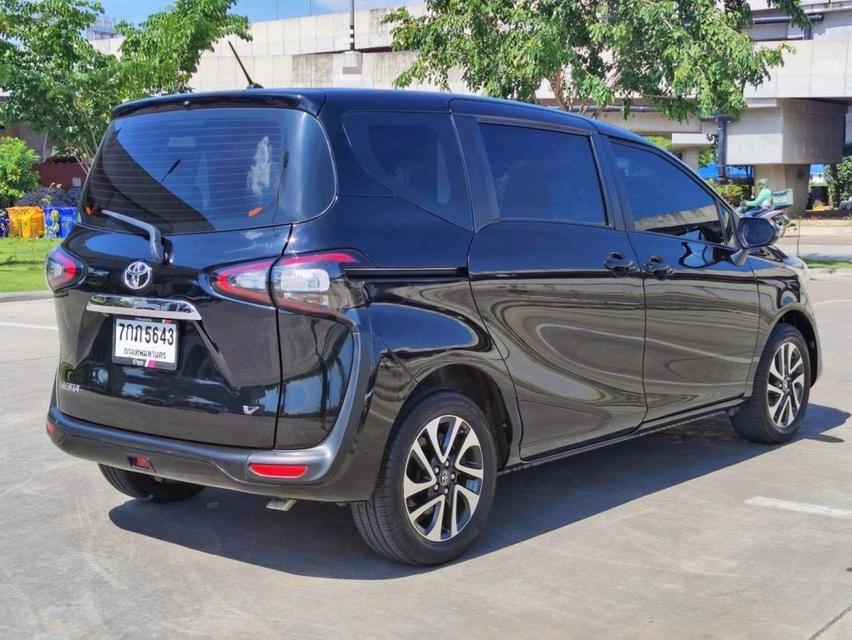 รหัสรถ CAT5643 2018 Toyota Sienta 1.5 V AT ตัวท๊อป! 7ที่นั่ง 6