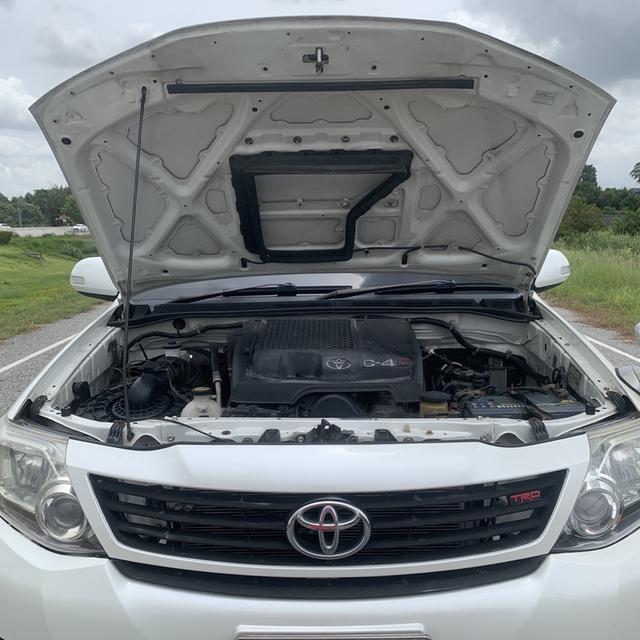 TOYOTA FORTUNER 3.0V AUTO 4WD ✅ไม่มีชนหนักพลิกคว่ำน้ำท่วม ไม่แก็ส 12