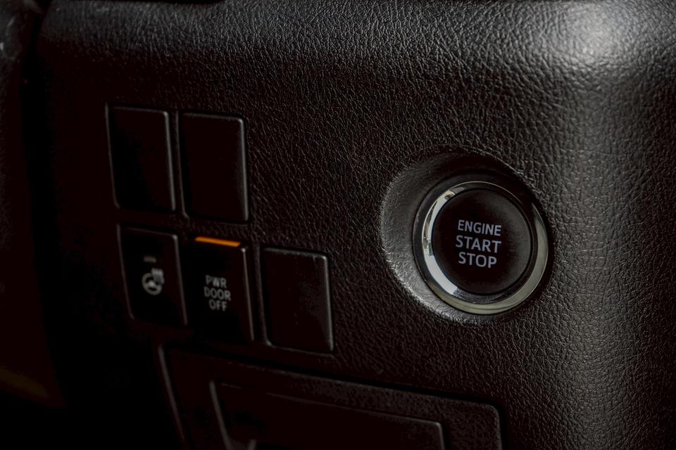 รหัสรถ CBL3901 TOYOTA ALPHARD 2.5 SC PACKAGE AT 2017 17