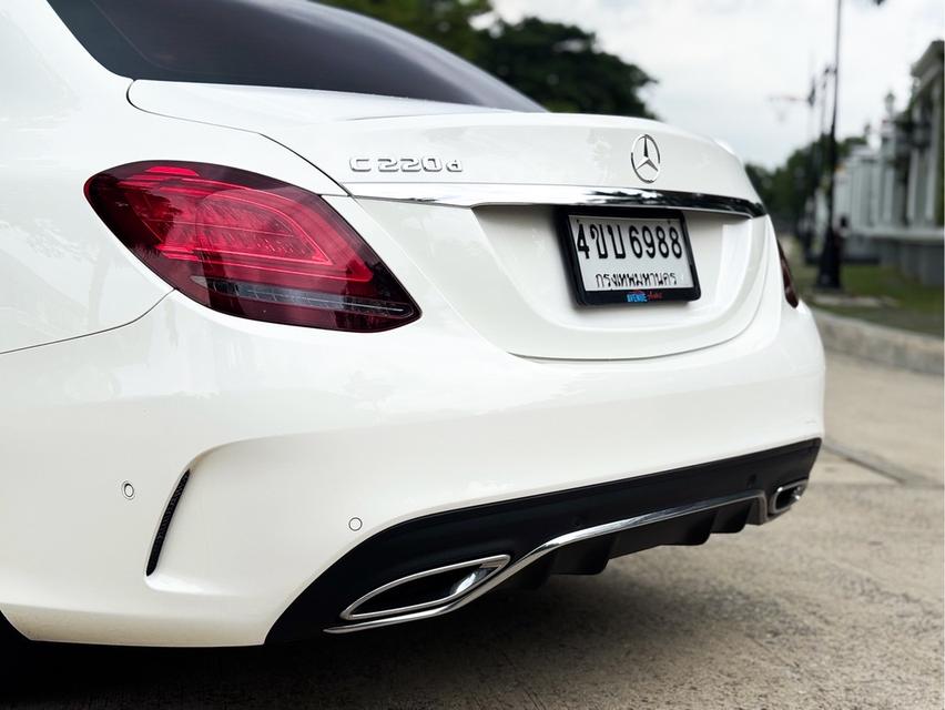 รหัสรถ AVA6988 💢 Benz C220d AMG Dynamic รุ่น Top 8