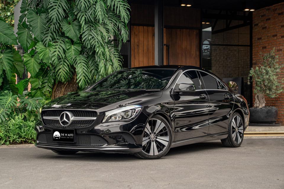 Mercedes-Benz CLA200 Urban โฉม Facelift ปี 2017 💵คันนี้ผ่อนเบาๆ 16,xxx/เดือน 𝐂𝐋𝐀𝟐𝟎𝟎 เข้าใหม่! โฉม 𝐅𝐚𝐜𝐞𝐥𝐢𝐟𝐭 รออยู่ห้ามพลาดด⚡️