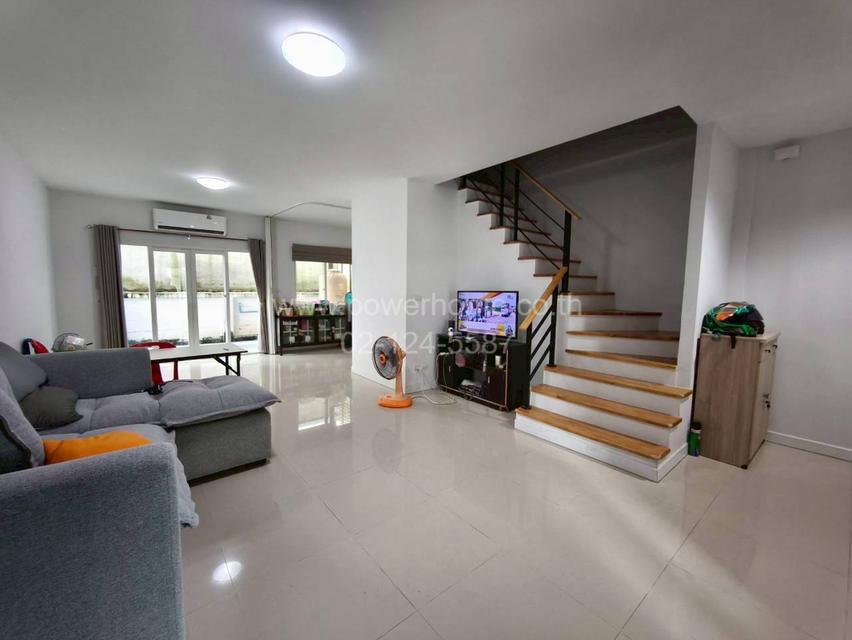 หมู่บ้านแกรนด์วิลล์ ปทุมธานี-สายใน ซอย 1 ถนนปทุมสายใน ต.บ้านฉาง อ.เมืองปทุมธานี จ.ปทุมธานี 3