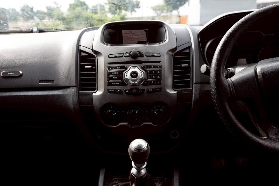 2013 Ford Ranger 2.2 xlt 4 ประตู