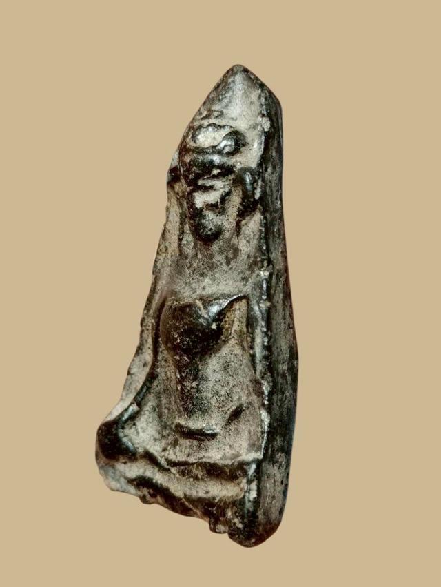 พระผงสุพรรณเปิดเช่าบูชา รูปที่ 2