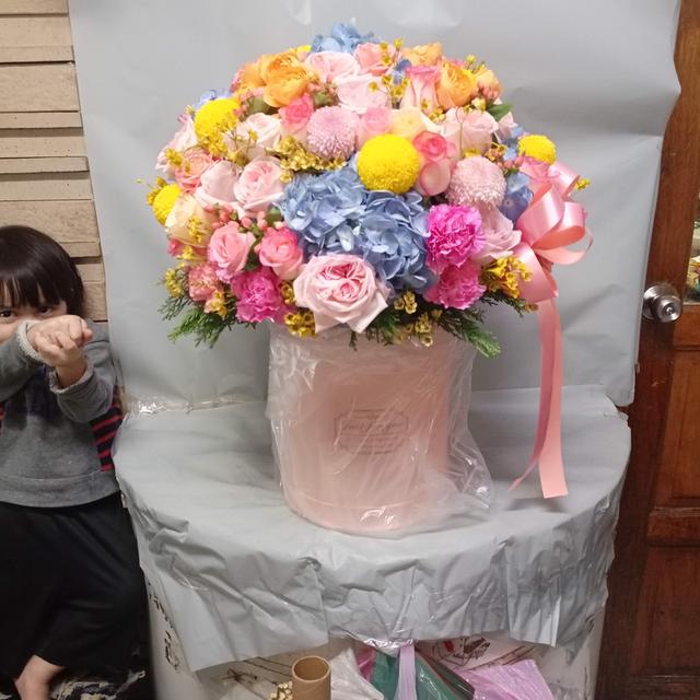 กล่องดอกไม้สด พร้อมจัดส่ง ในประเวศ สวนหลวง ลาดกระบัง ฉลองกรุง หลวงแพ่ง หนองจอก เลียบวารี ถนนร่มเกล้า กิ่งแก้ว บางพลี บางโฉลง บางบ่อ บางปลา เทพารักษ์ รูปที่ 5