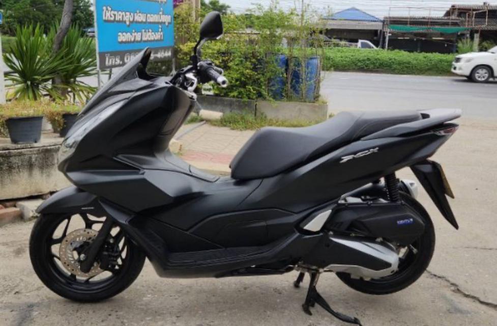 Honda PCX 160 สีดำ 4