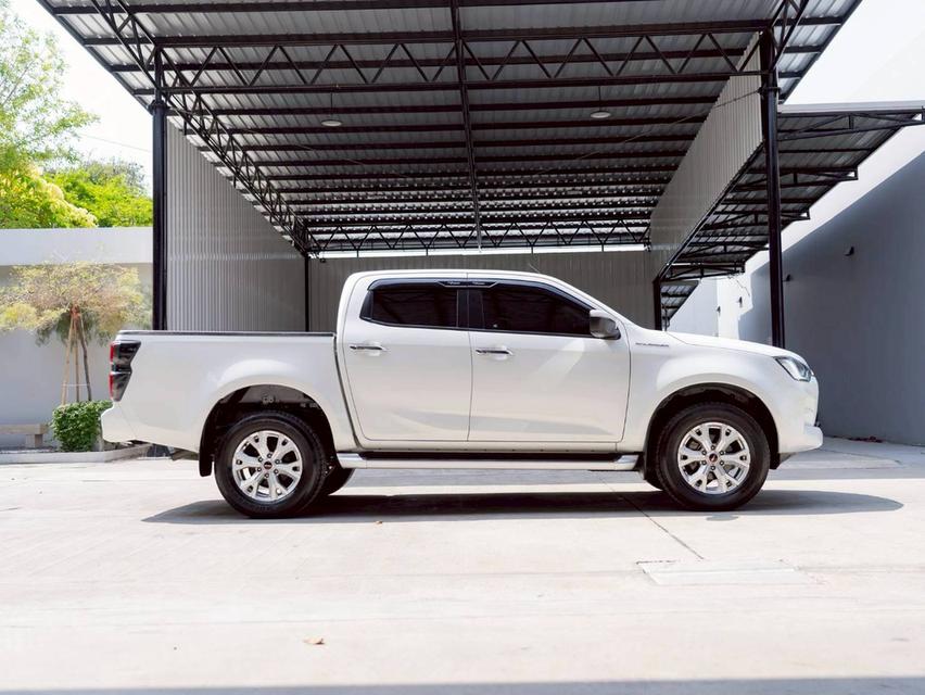 Isuzu D-max 1.9Z Hi-lander CAB4 AT  ปี 2022 รูปที่ 3