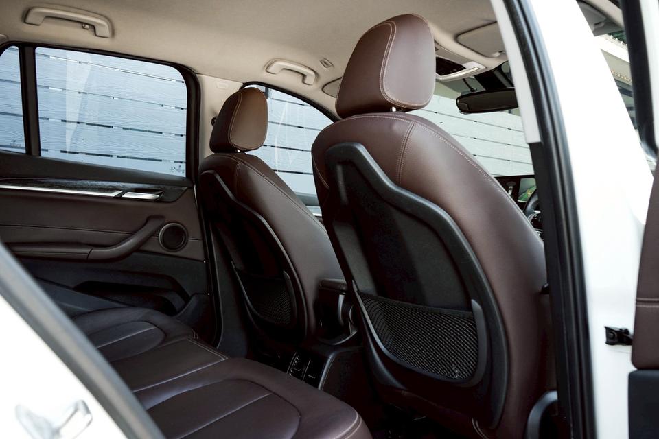 รหัสรถ CBL1744 BMW X1 2.0 sDrive20d xLine F48 AT 2021 รูปที่ 14