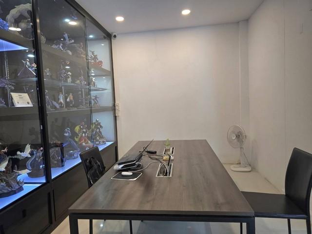 ให้เช่า บ้านเดี่ยว2ชั้น 51ตรว. ถ.เฉลิมพระเกียรติ ร.9 ใกล้ซีคอนสแควร์ 5