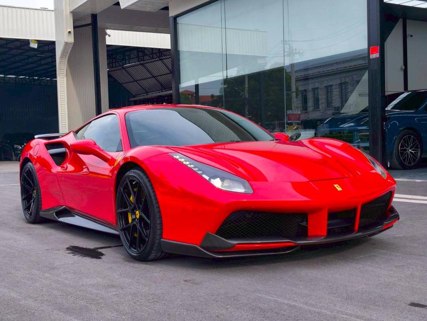รหัสรถ KPV53 2017 FERRARI 488 GTB สี Rosso Corsa 