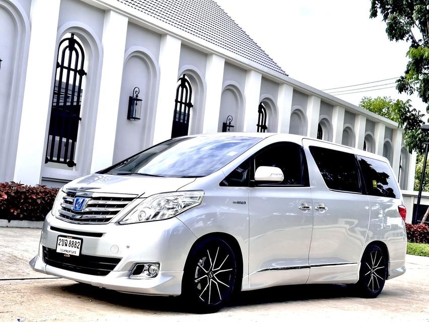 TOYOTA ALPHARD 2.4 HYBRID
