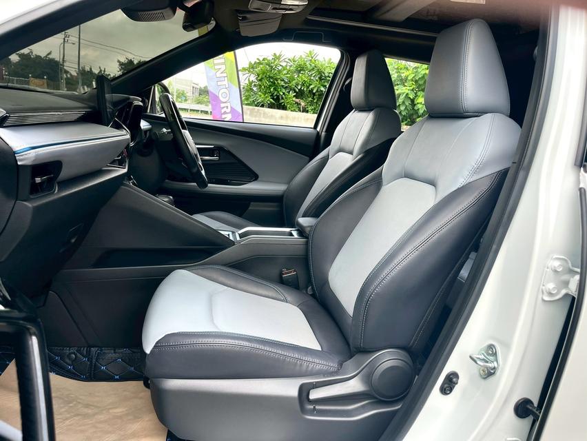 Toyota Yaris Cross 1.5HEV ปี24 14