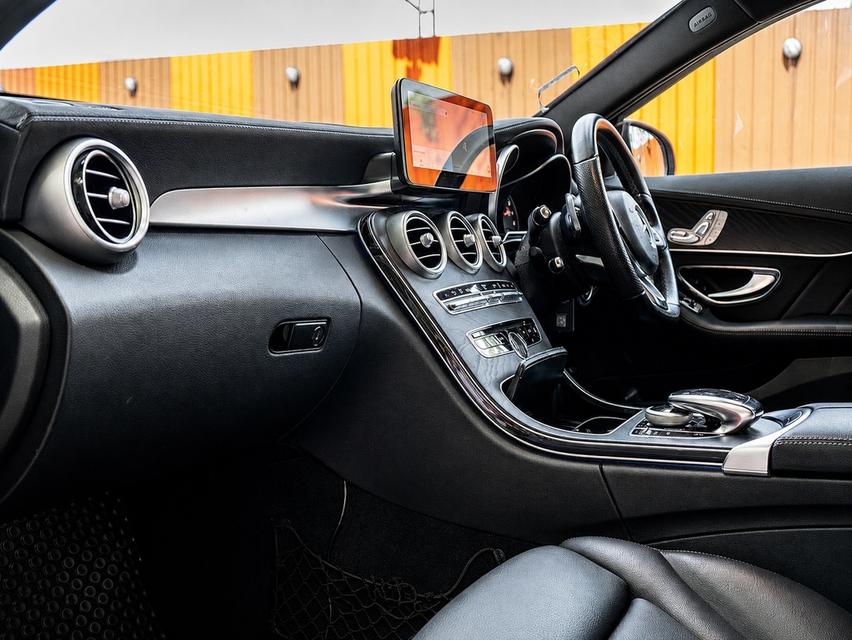 Mercedes-Benz C350 2.0 W205 e AMG Dynamic AT 2016 ไมล์ 74,xxx km. !!! ราคาพิเศษ 639,000 บาท รูปที่ 11