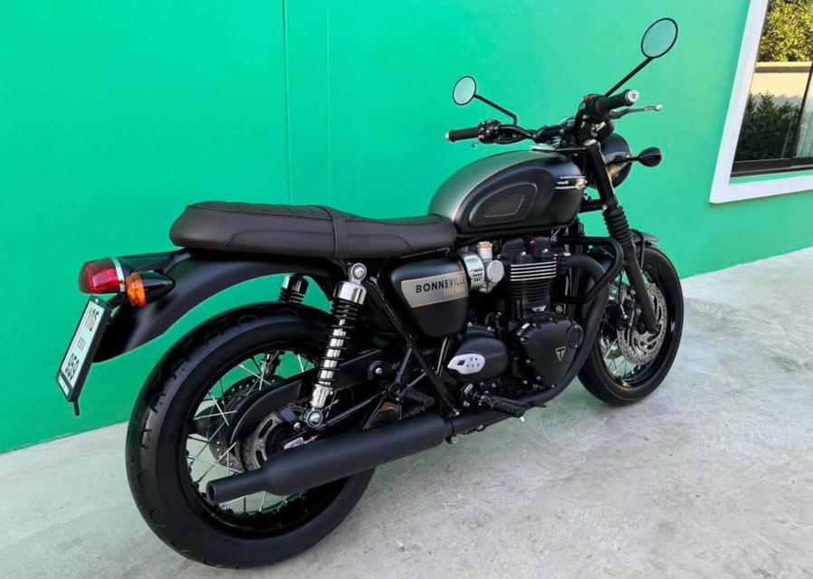 Triumph Bonneville T120 Black Gold Line ปี 2021 5